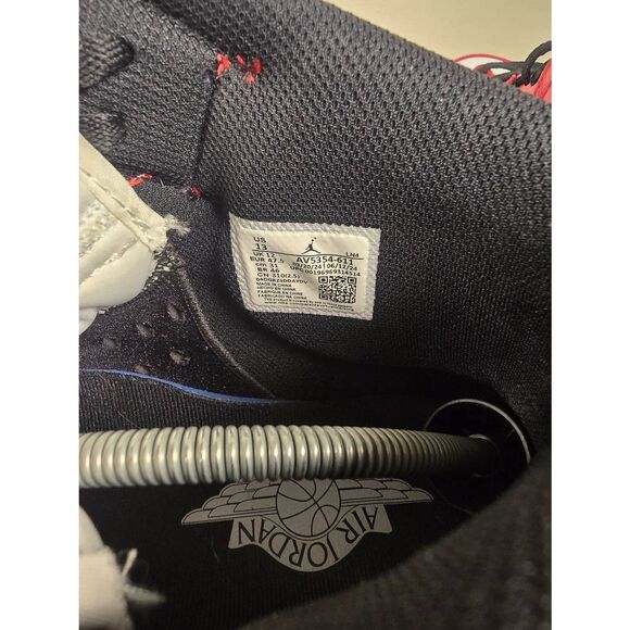 Size 13 Nike Air Jordan 1 Retro Red Black Men's Baseball Cleats AV5354 611 - Picture 7 of 8